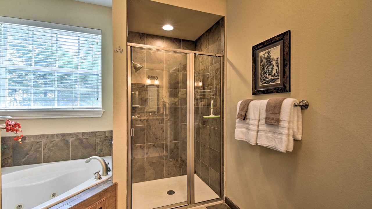 Photo of Bathroom in Branson