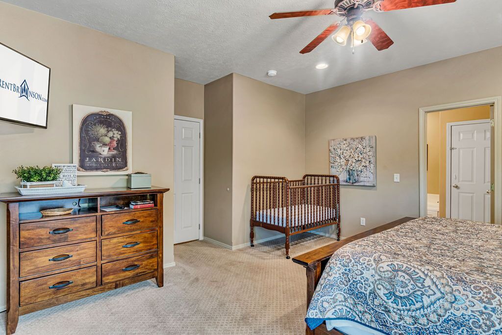 Photo of Bedroom in Branson West