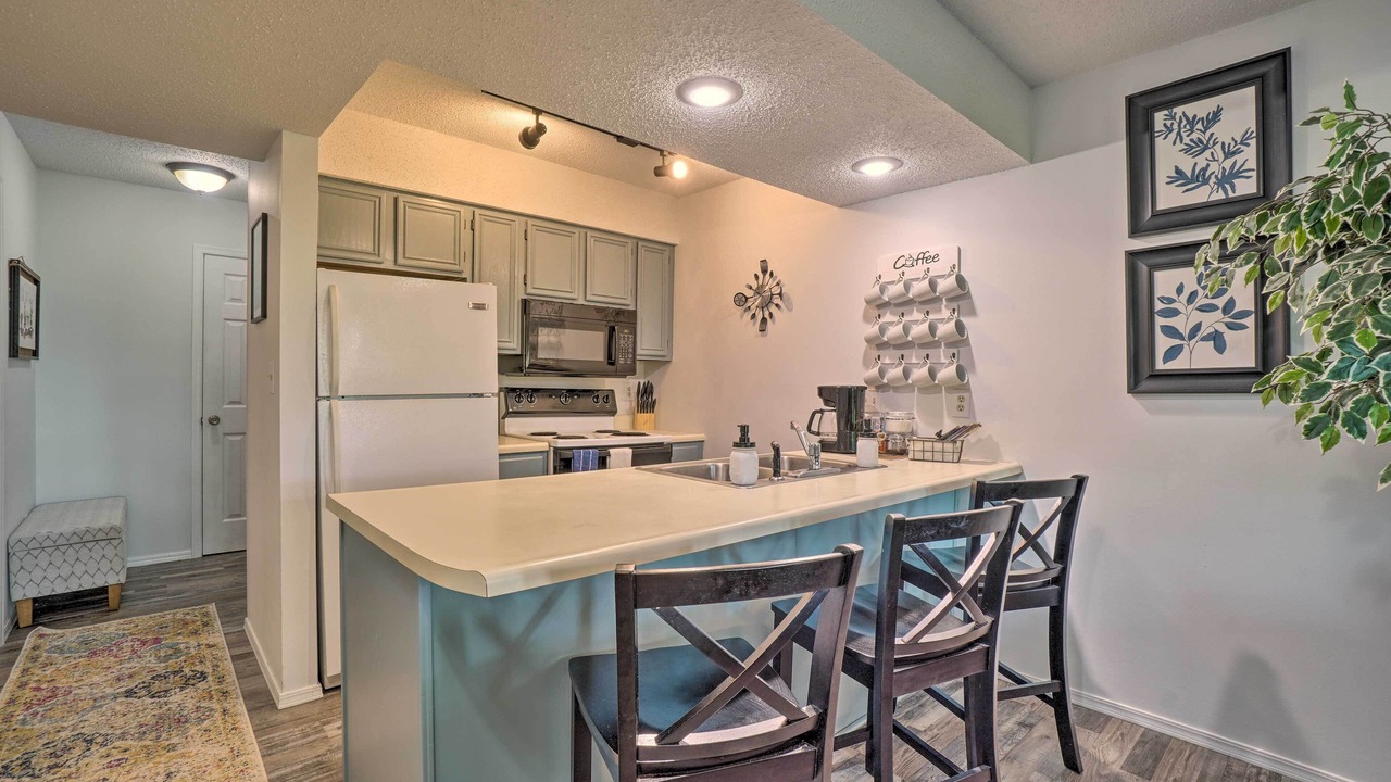Photo of Others in Notch Estates