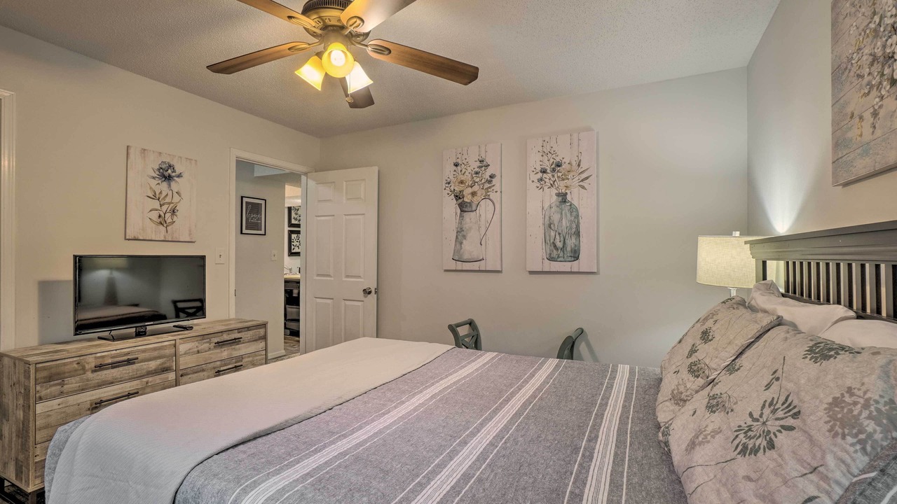 Photo of Others in Notch Estates