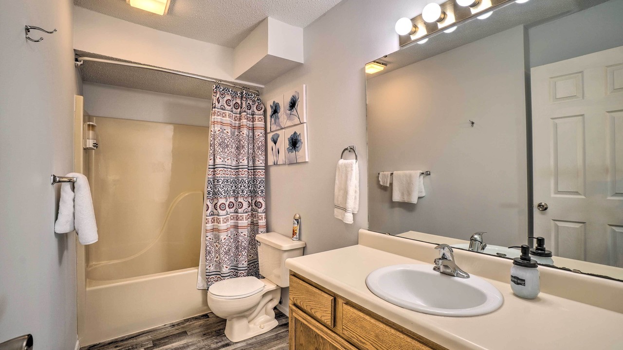 Photo of Bathroom in Notch Estates
