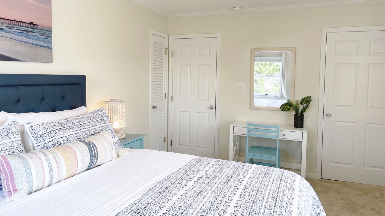 Photo of Bedroom in Emerald Isle