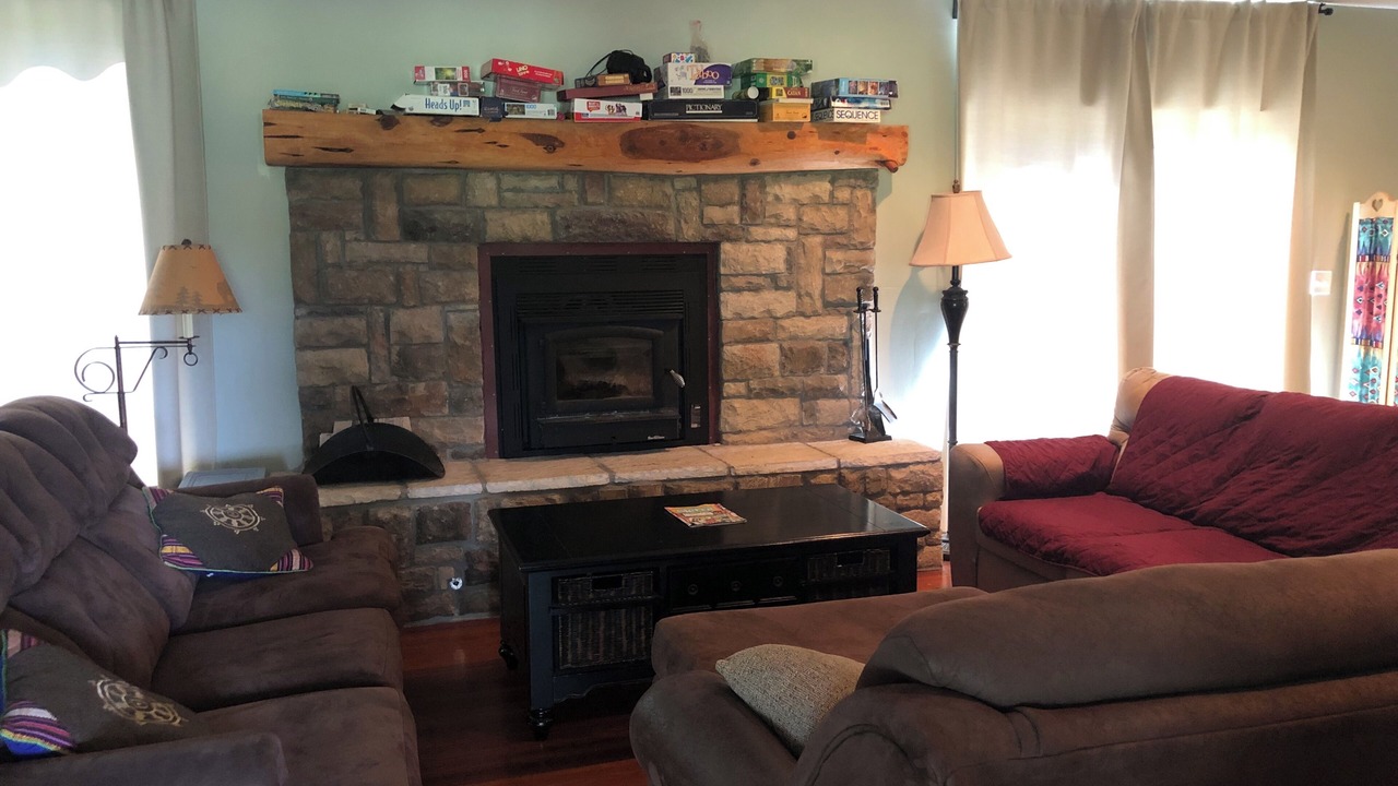 Photo of Livingroom in Neal