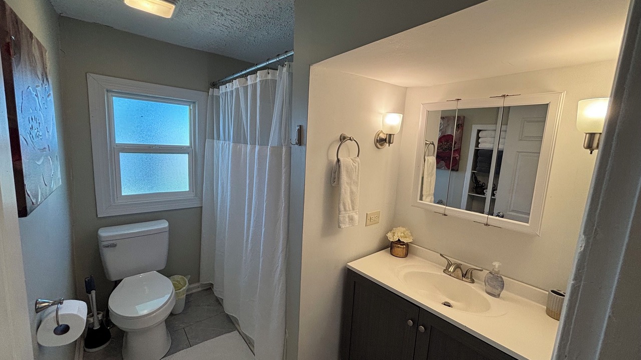 Photo of Bathroom in Shepherdsville