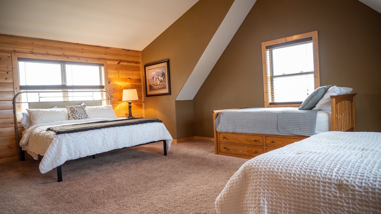 Photo of Bedroom in Shell Knob