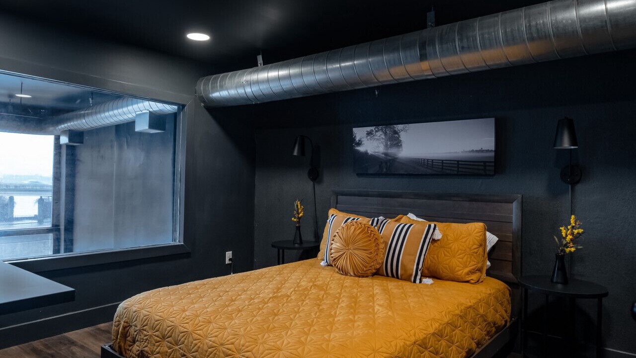 Photo of Bedroom in West Main Historic District