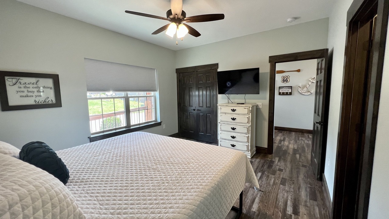 Photo of Bedroom in Lampe