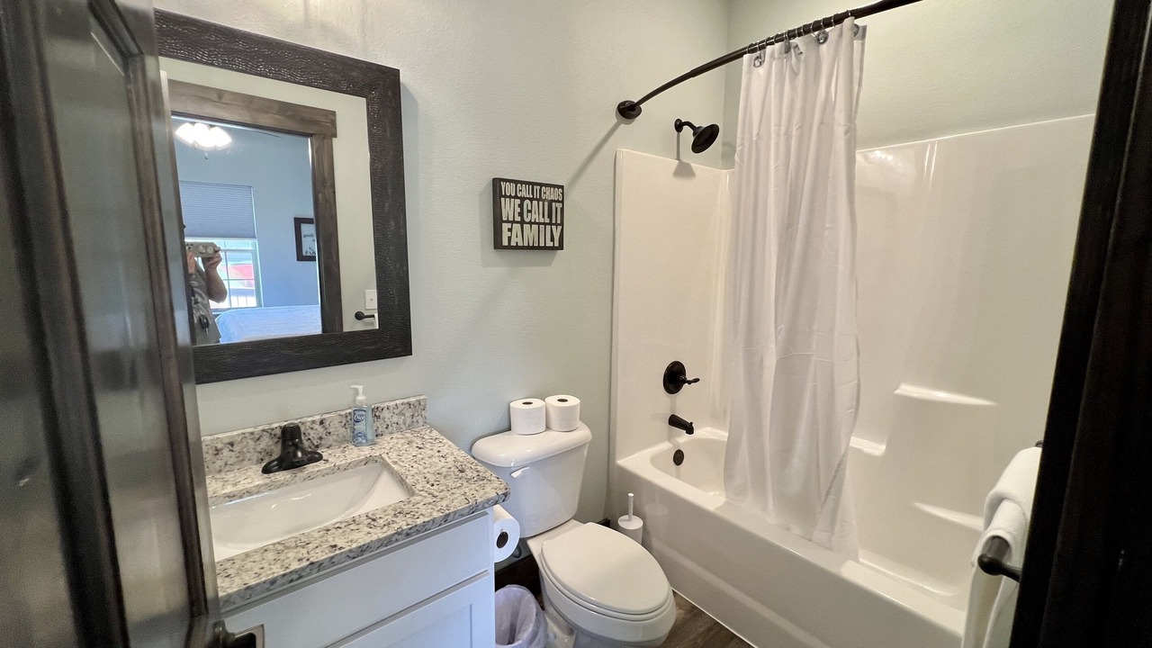 Photo of Bathroom in Lampe