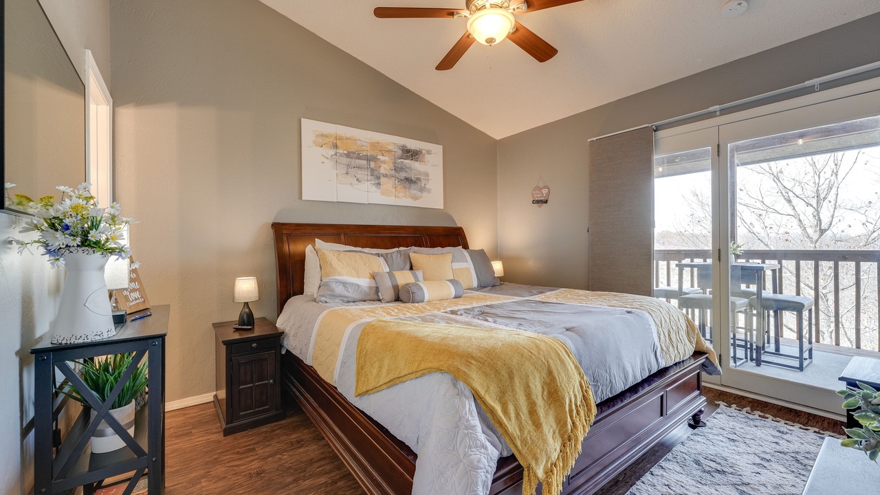 Photo of Others in Notch Estates