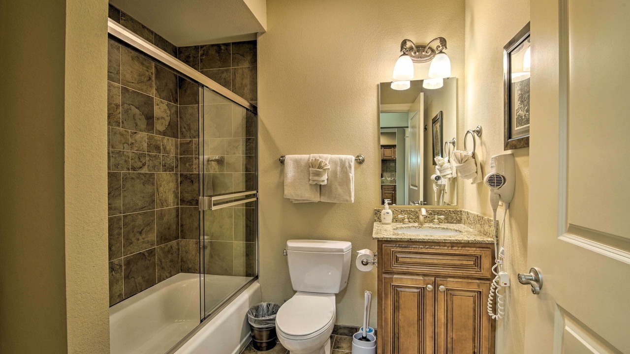 Photo of Bathroom in Branson