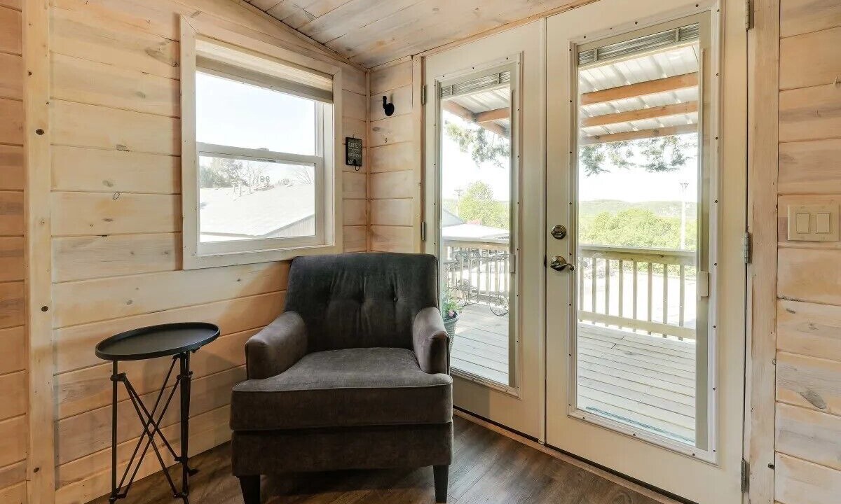 Photo of Livingroom in Indian Point