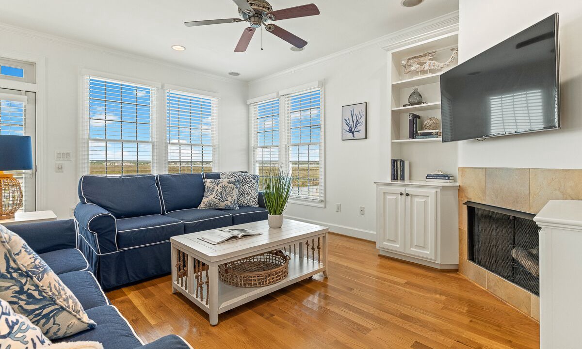 Photo of Livingroom in Manteo