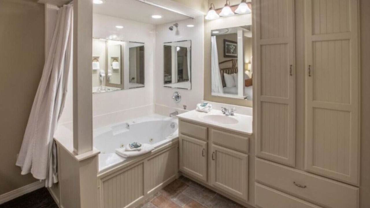 Photo of Bathroom in Branson