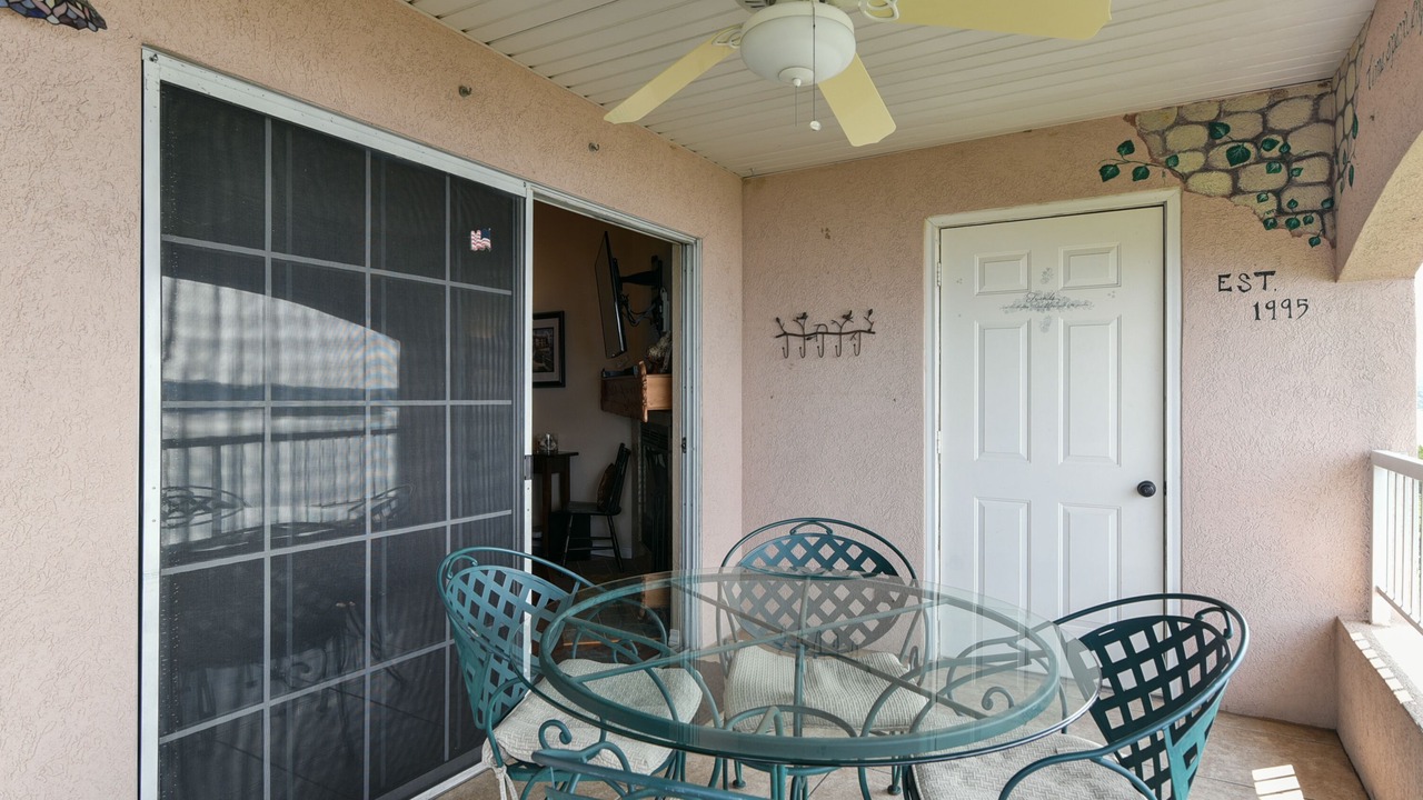 Photo of Bedroom in Hollister