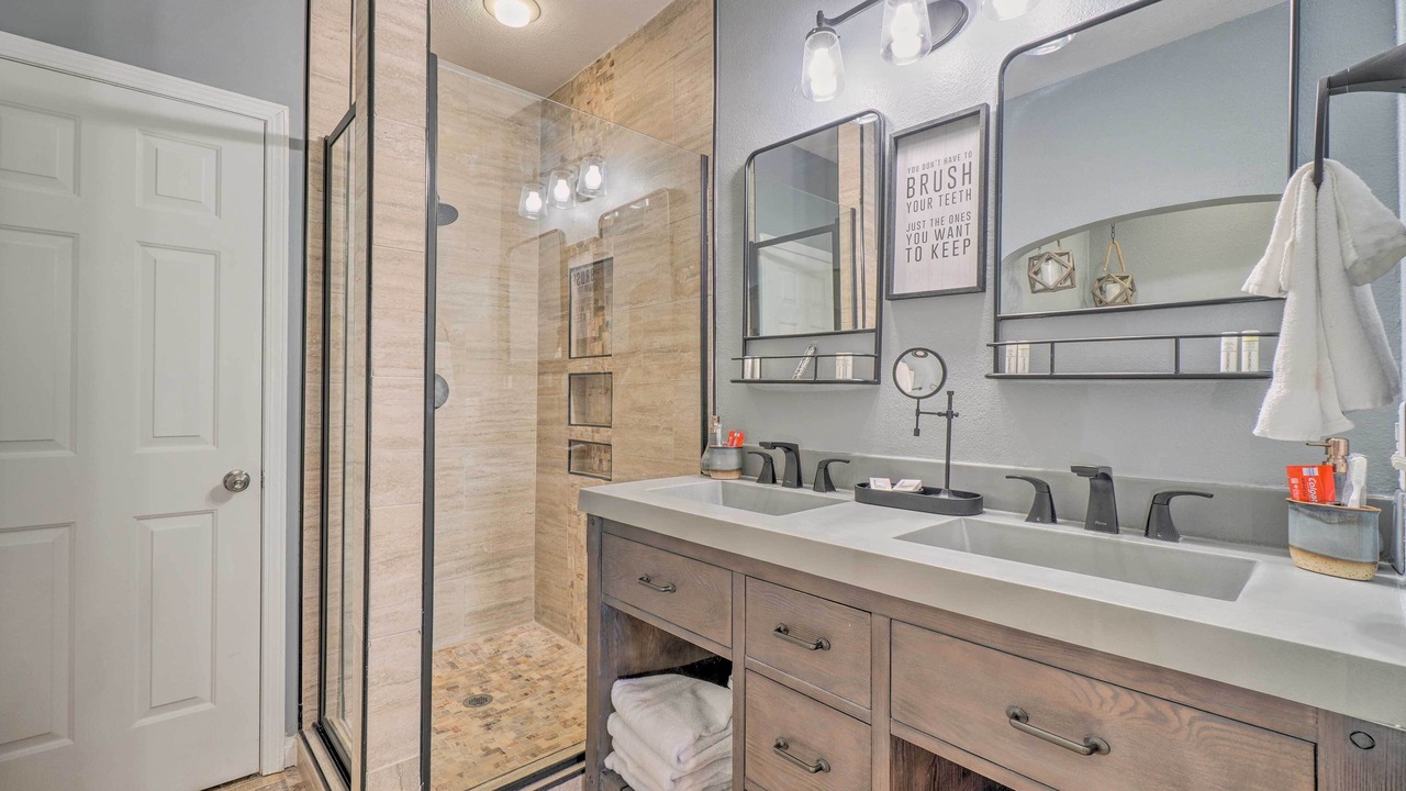 Photo of Bathroom in Branson