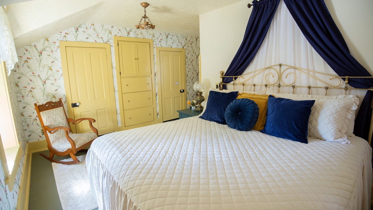 Photo of Bedroom in Hays