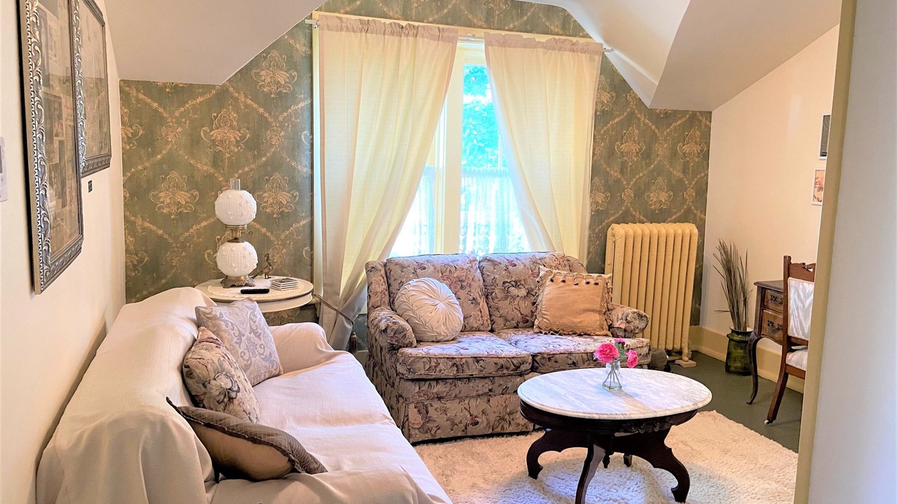 Photo of Bedroom in Hays