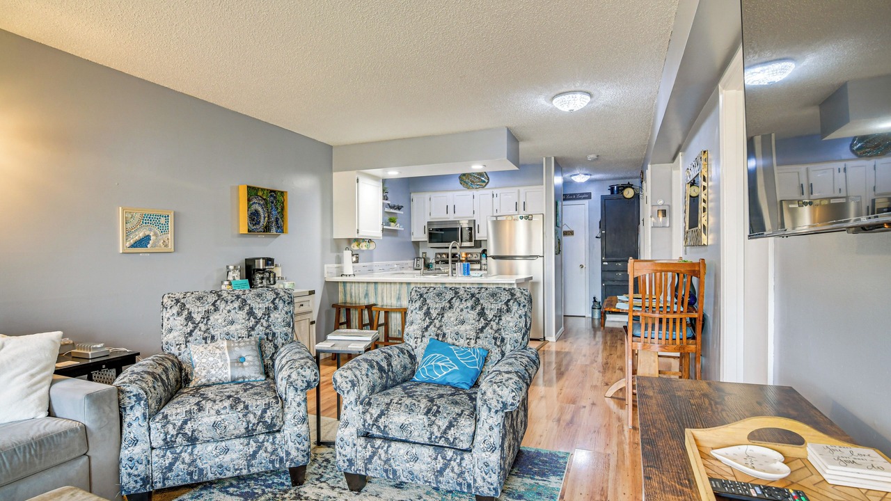 Photo of Livingroom in Notch Estates
