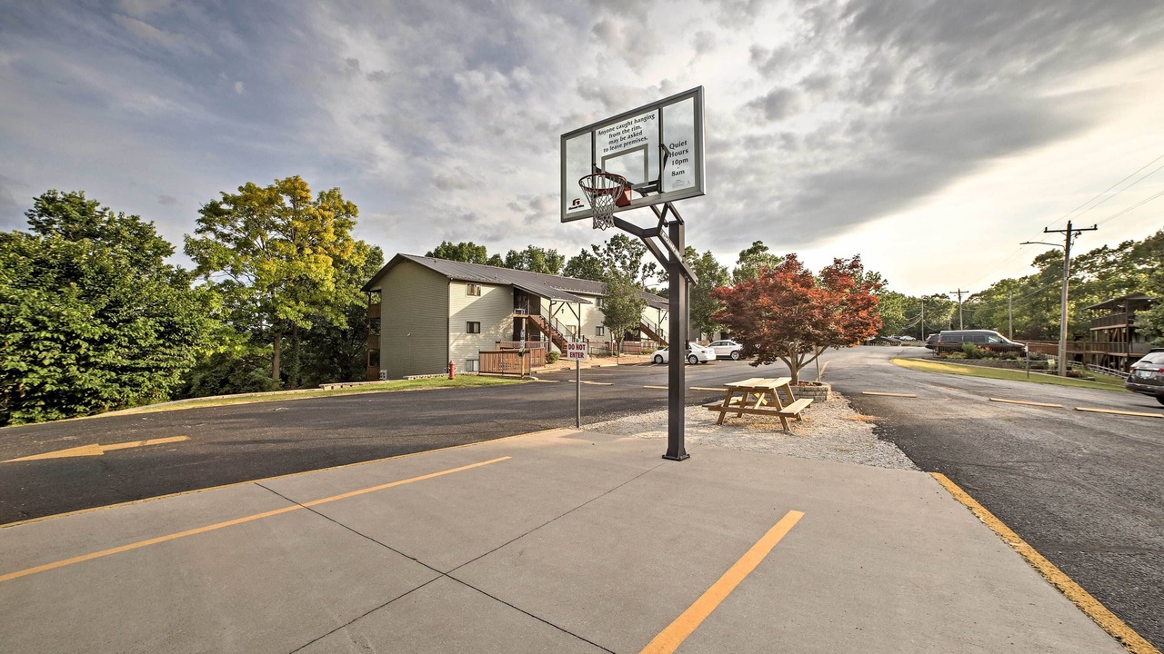 Photo of Others in Notch Estates