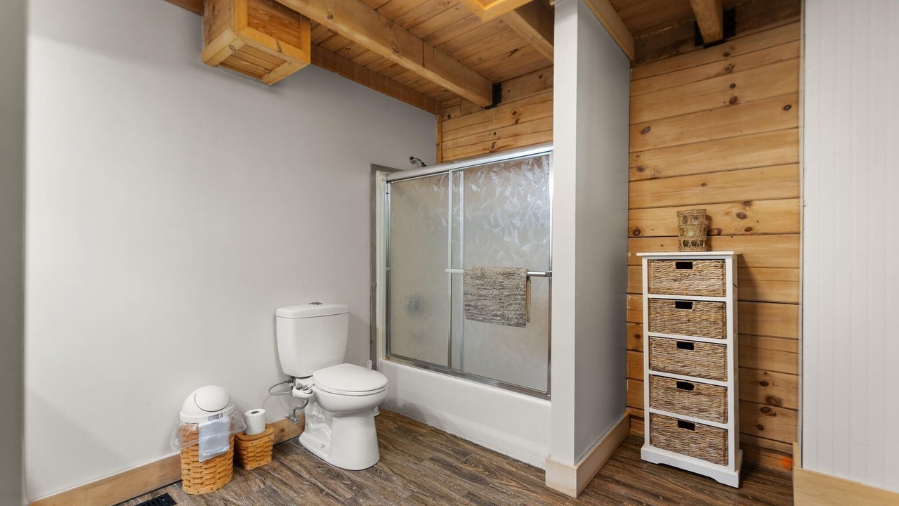Photo of Bathroom in Stanton