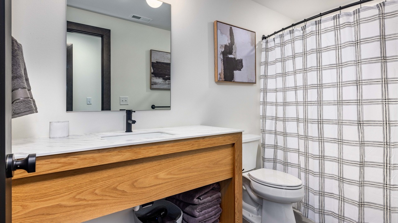 Photo of Bathroom in Kimberling City