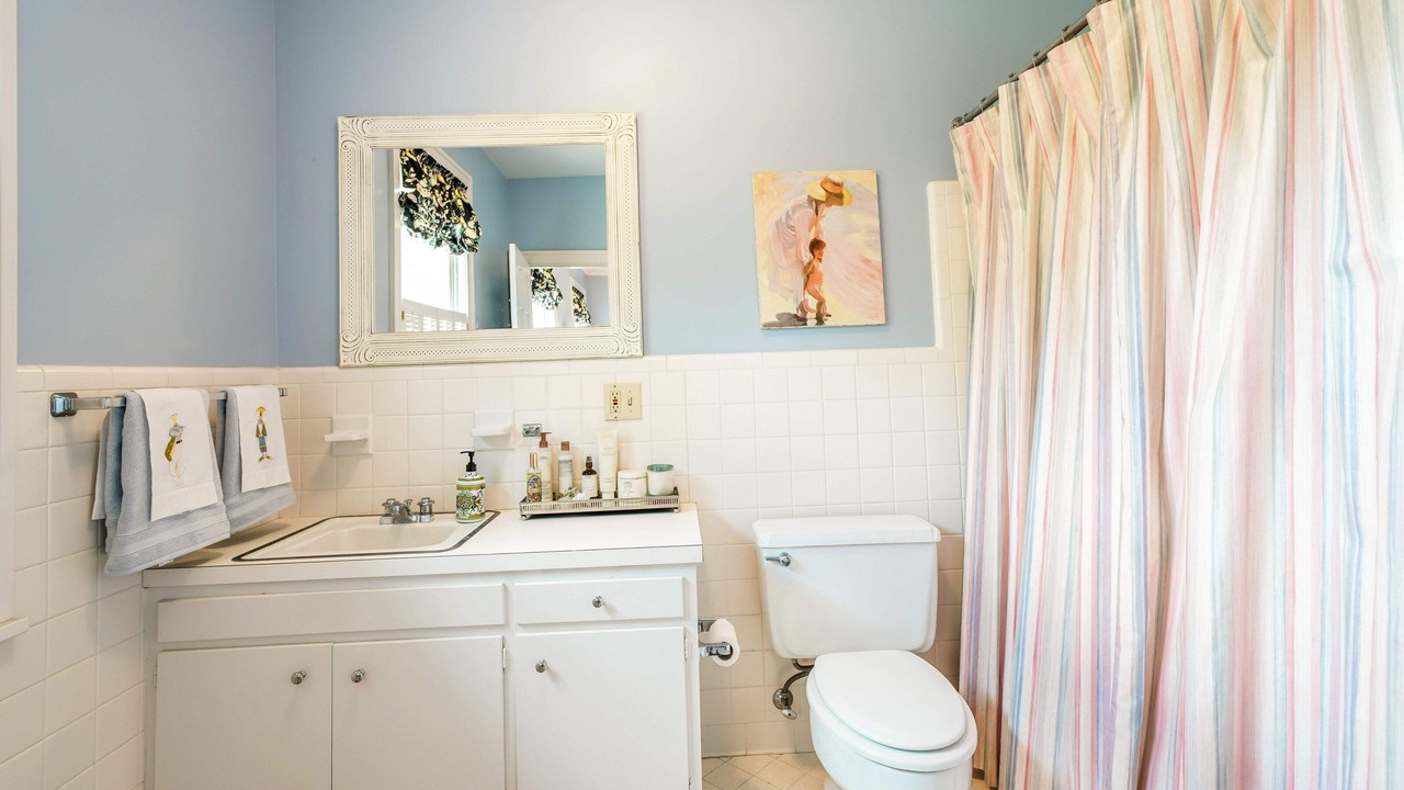 Photo of Bathroom in Buechel