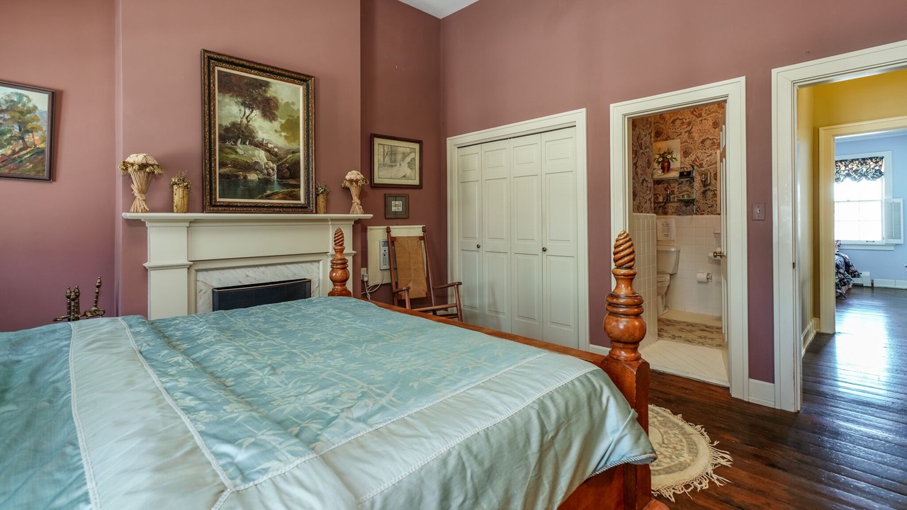 Photo of Bedroom in Buechel