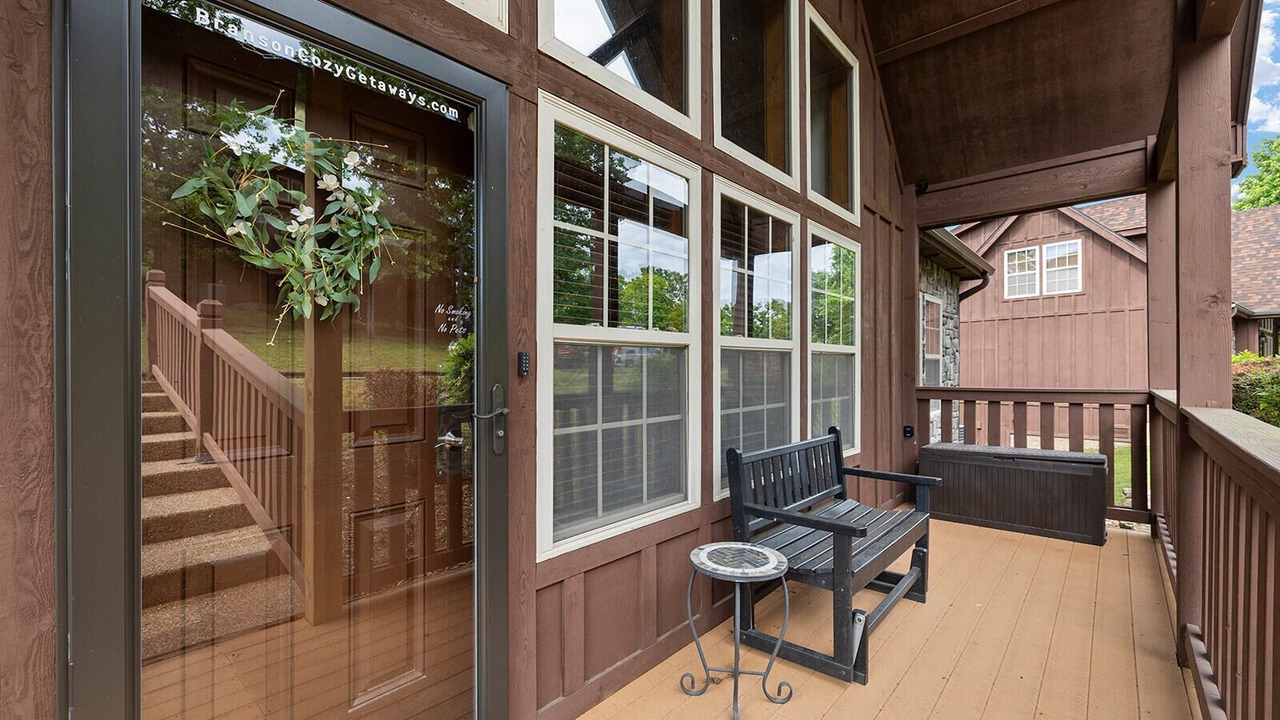 Photo of Patio Balcony in Reeds Spring