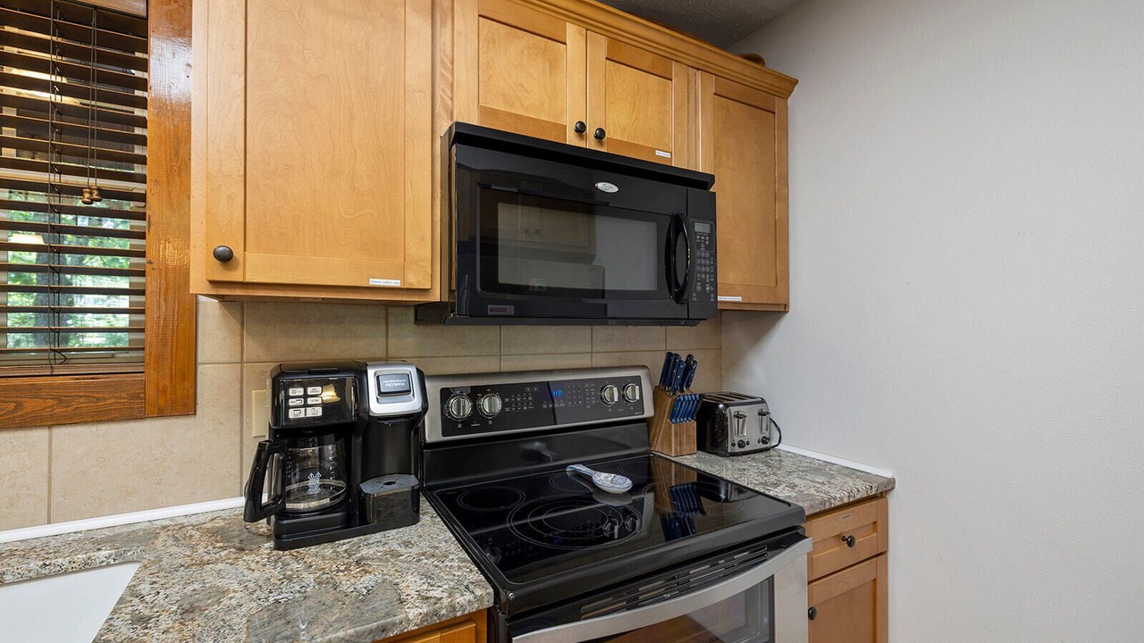 Photo of Kitchen in Reeds Spring