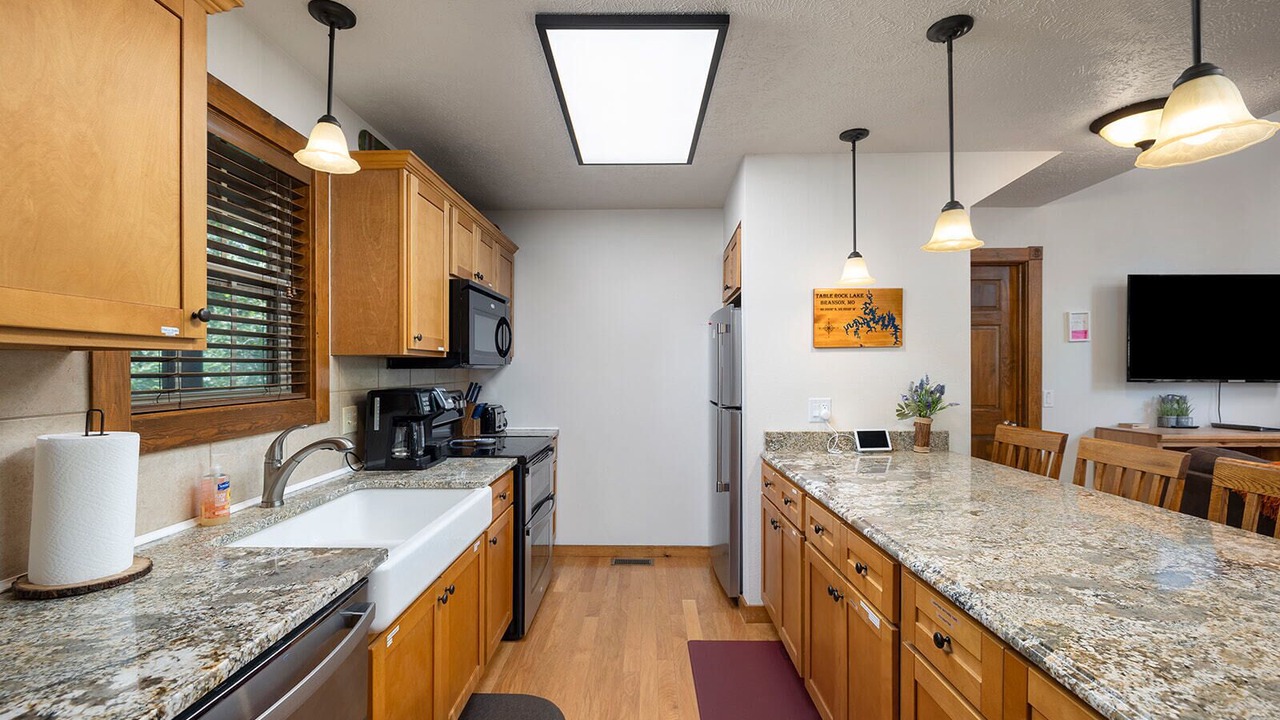 Photo of Kitchen in Reeds Spring