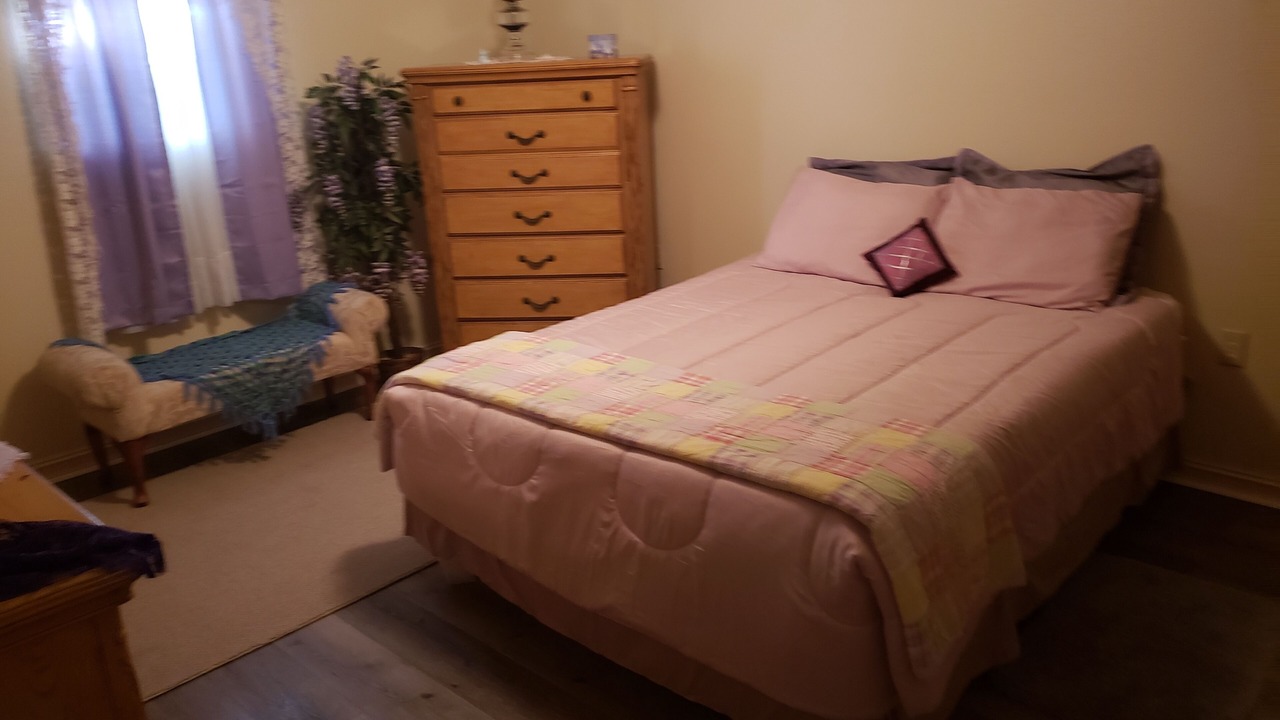 Photo of Bedroom in Brent