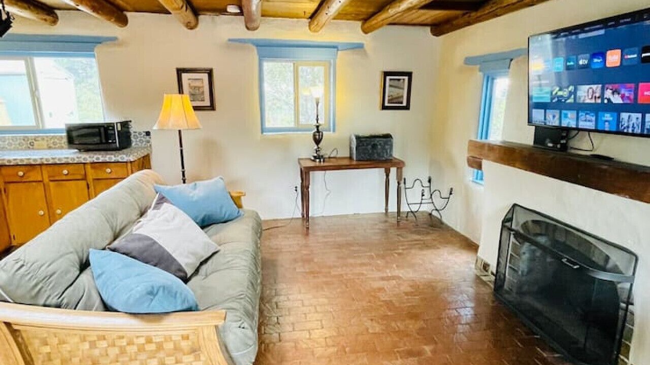 Photo of Livingroom in Seton Village