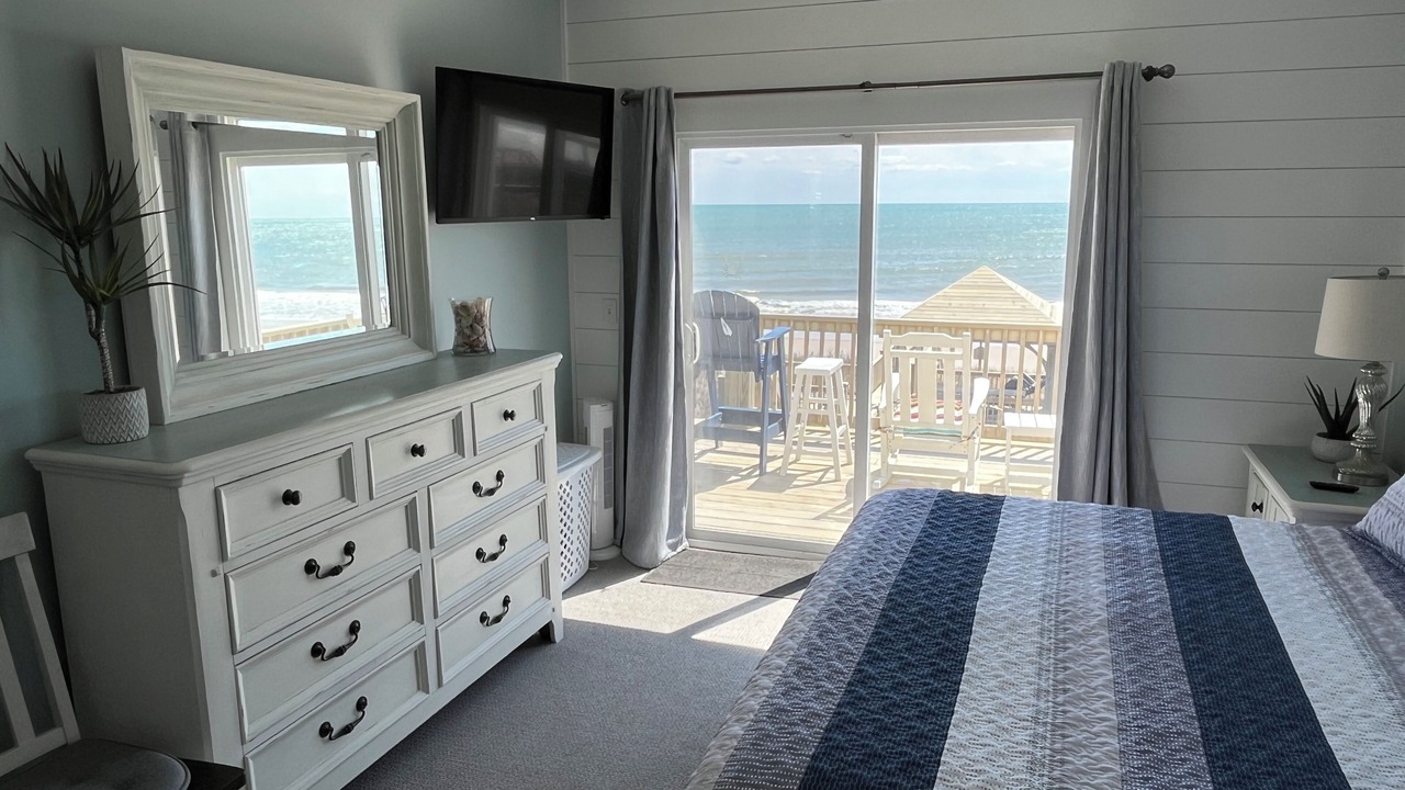 Photo of Bedroom in Sneads Ferry