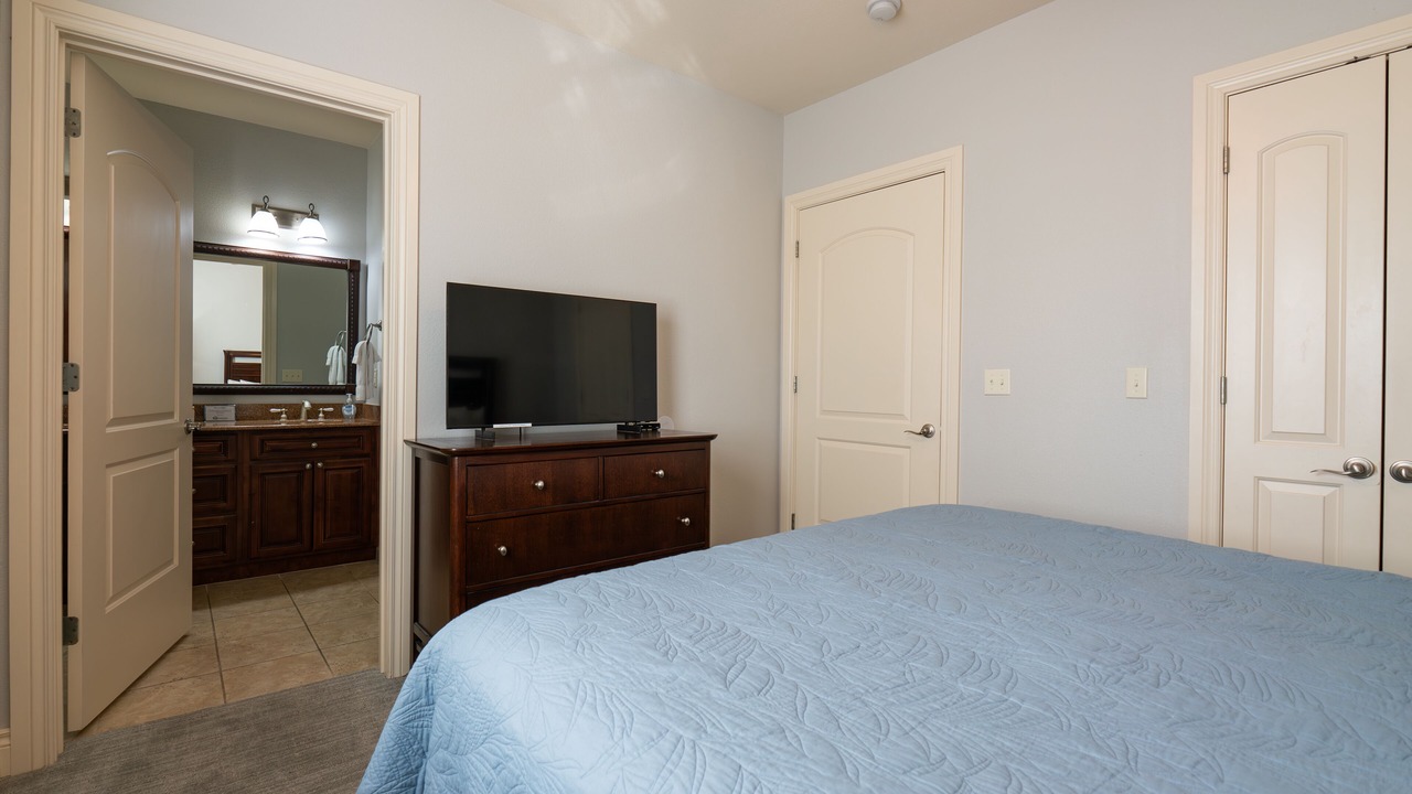 Photo of Bedroom in Branson