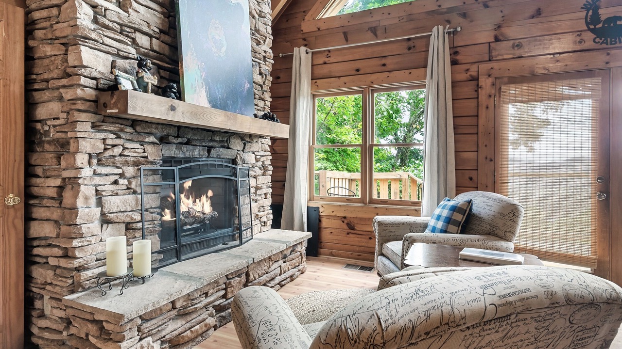 Photo of Livingroom in Smoky Mountains