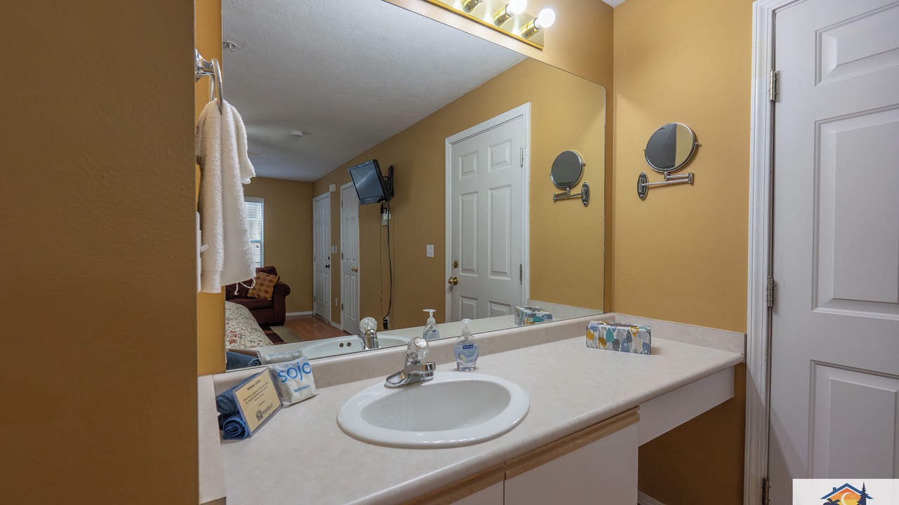 Photo of Bathroom in Branson