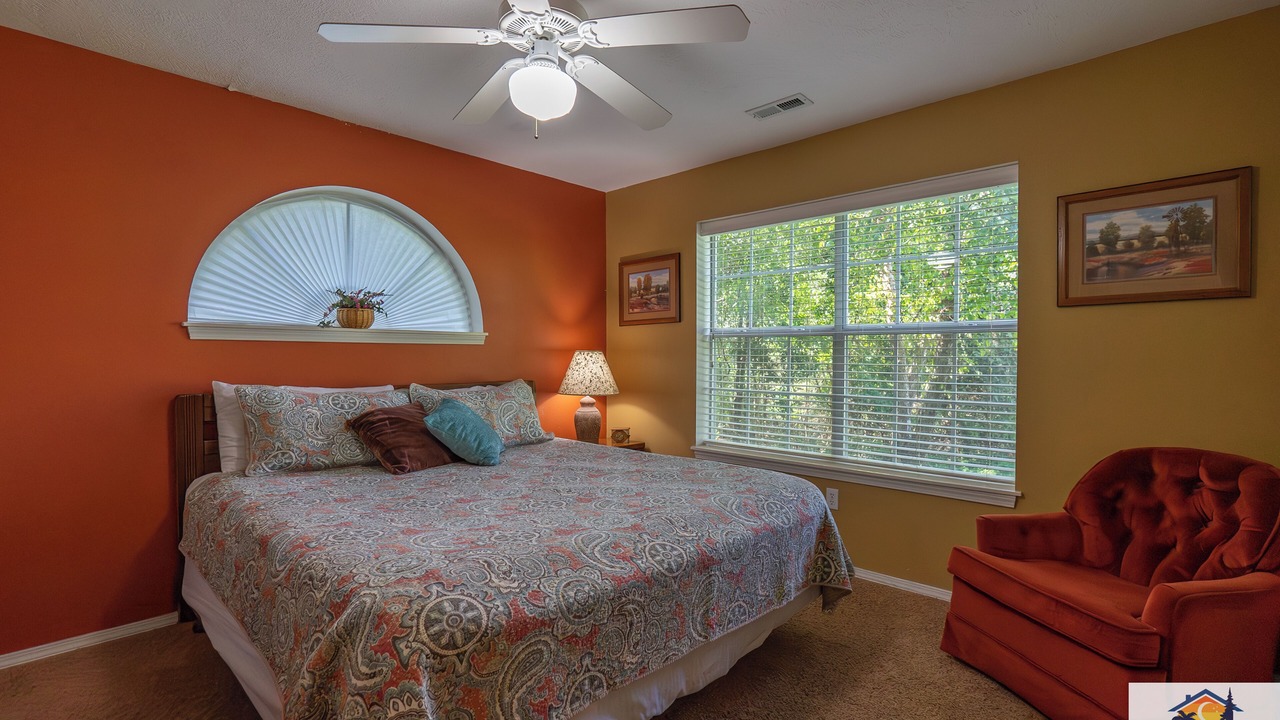 Photo of Bedroom in Branson