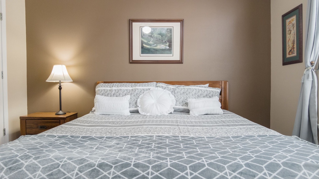 Photo of Bedroom in Branson