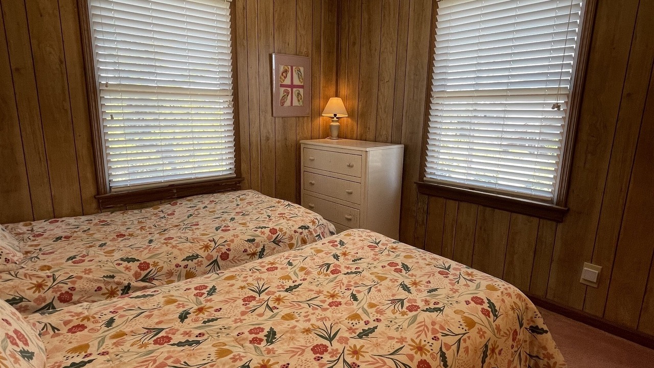 Photo of Bedroom in Hatteras