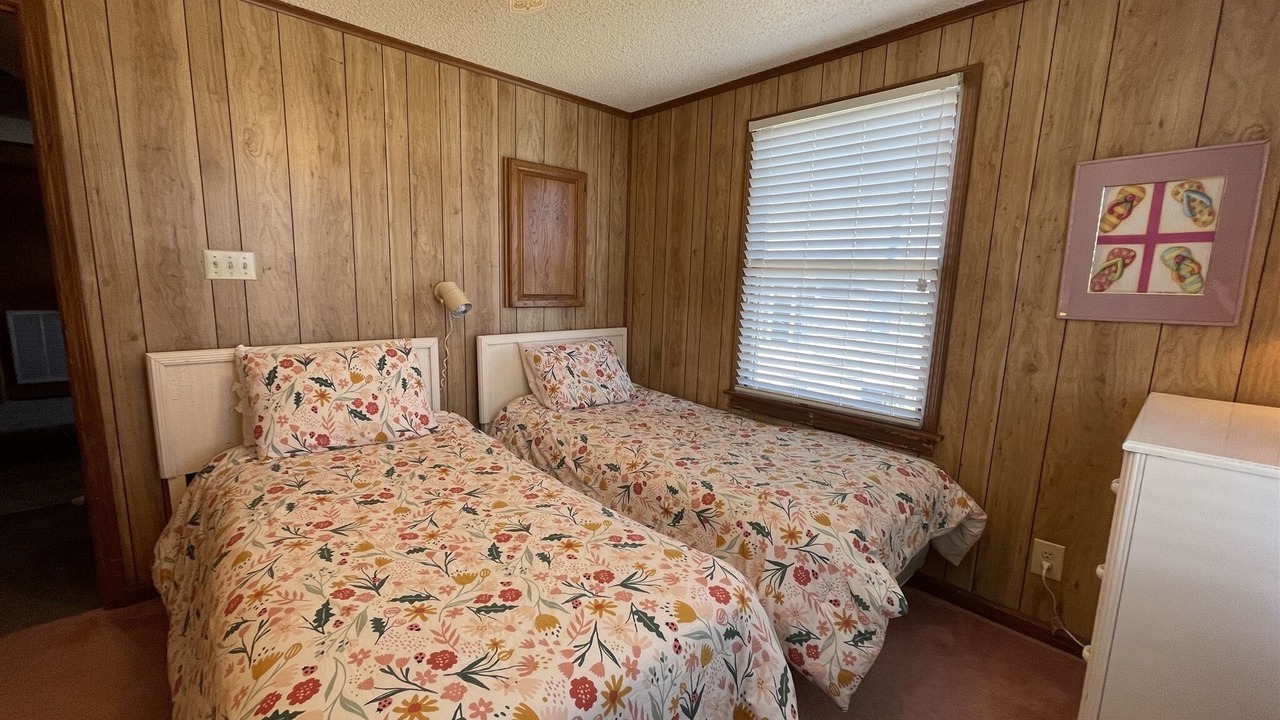 Photo of Bedroom in Hatteras