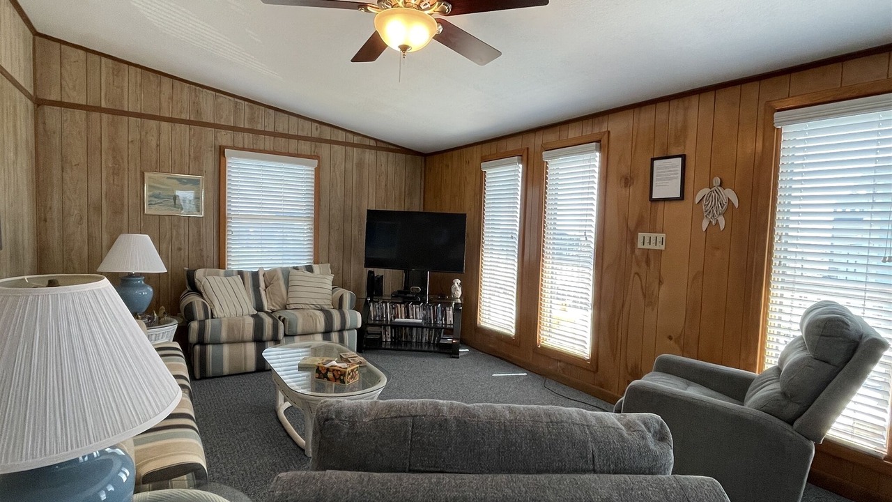 Photo of Livingroom in Hatteras