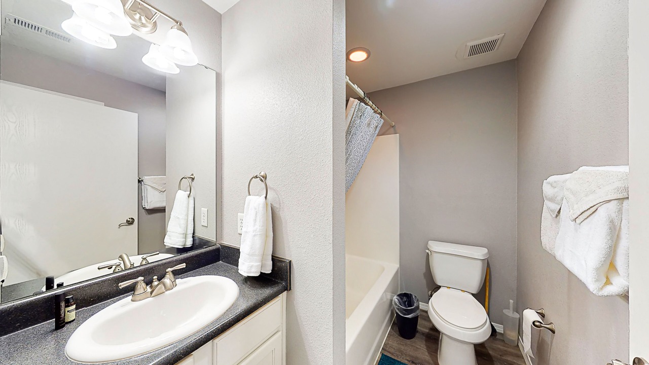 Photo of Bathroom in Branson