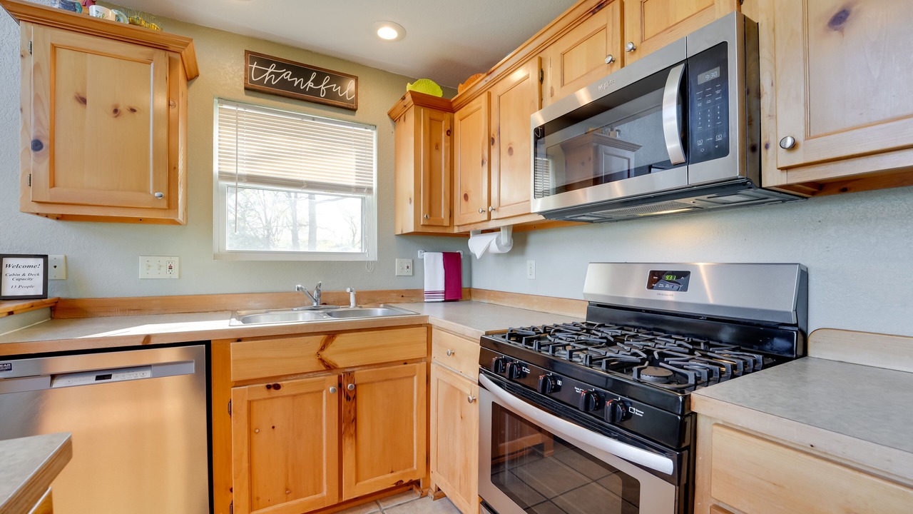 Photo of Kitchen in Kimberling City
