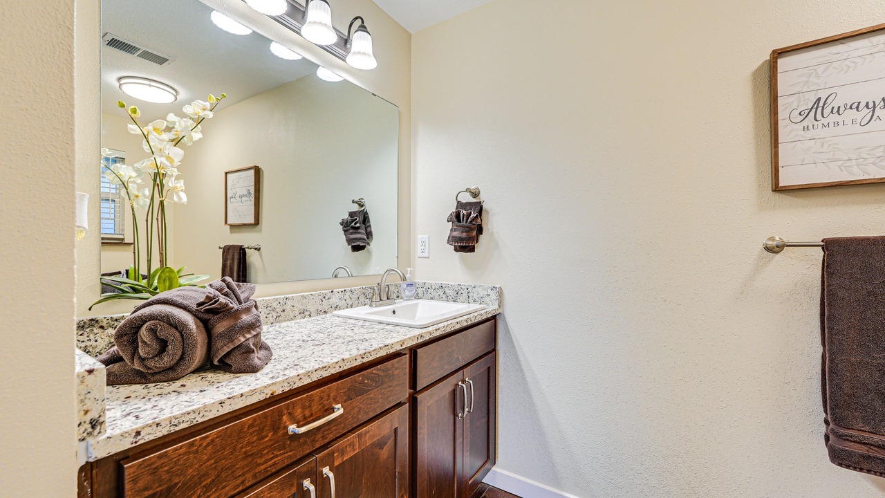 Photo of Bathroom in Blue Eye