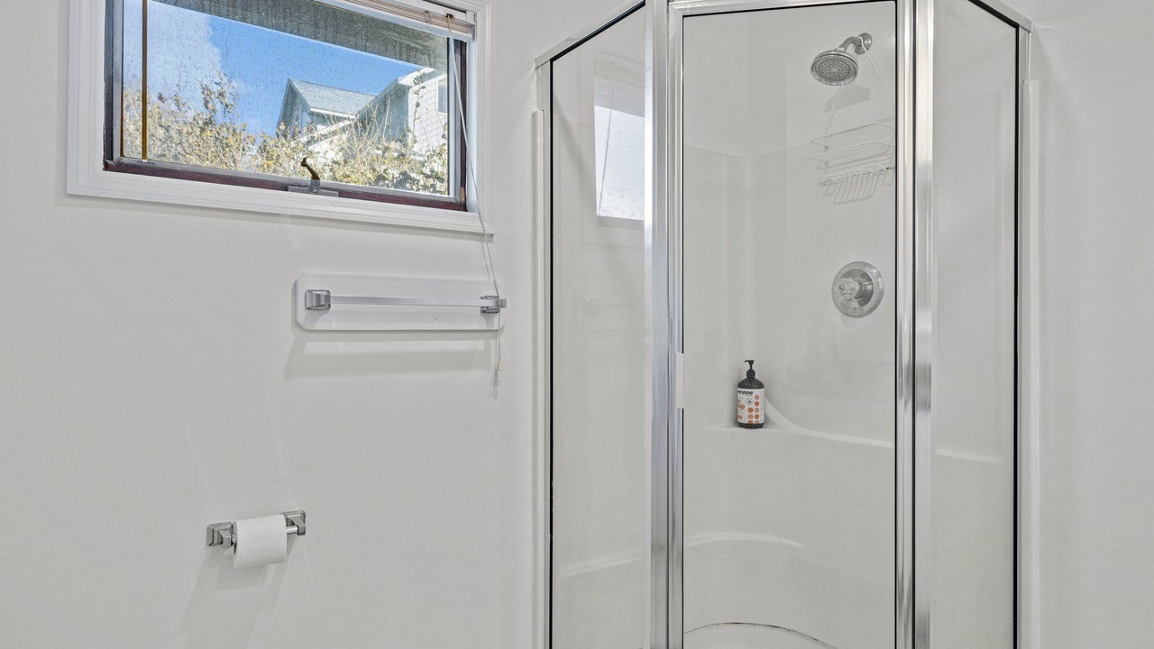 Photo of Bathroom in Emerald Isle