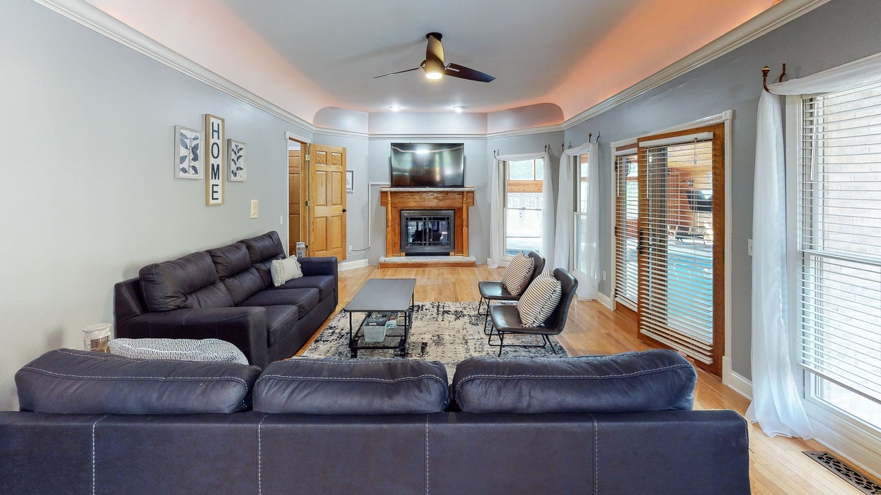 Photo of Livingroom in Blaine