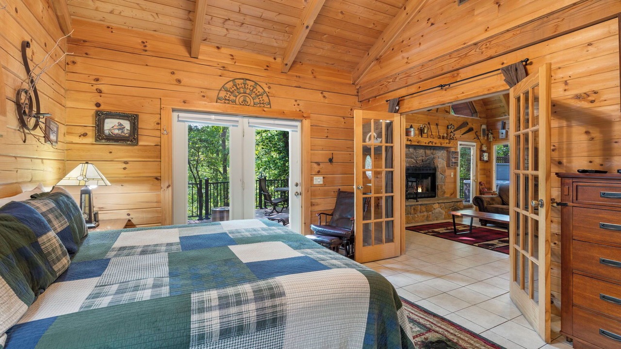 Photo of Bedroom in Big Cedars