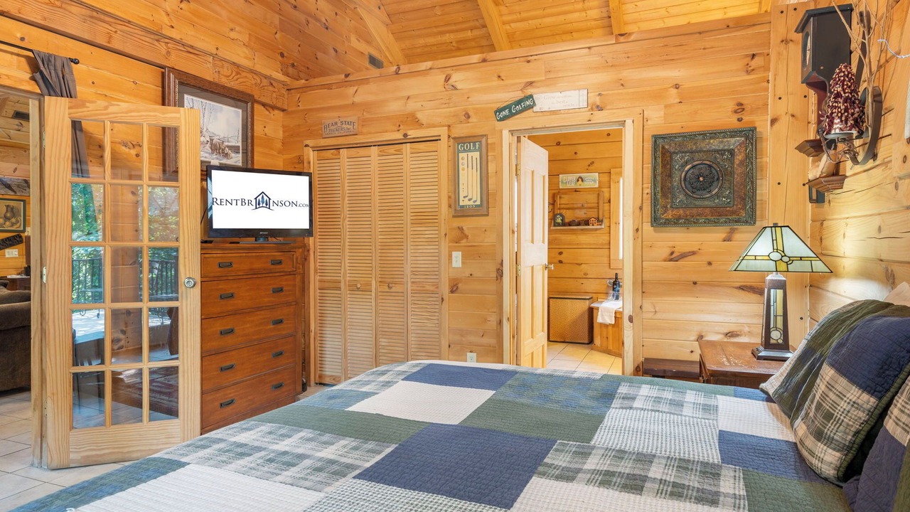 Photo of Bedroom in Big Cedars