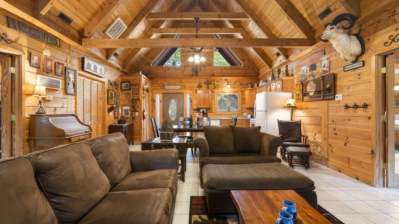 Photo of Livingroom in Big Cedars