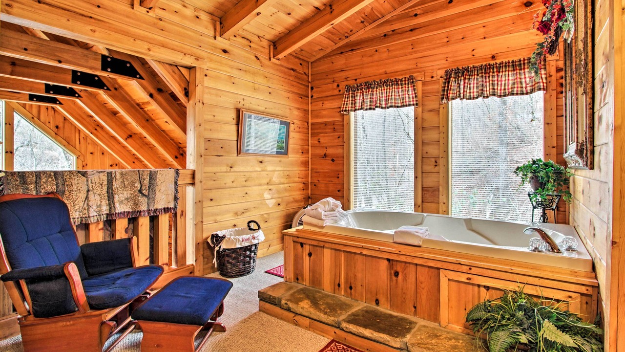 Photo of Bathroom in Gatlinburg